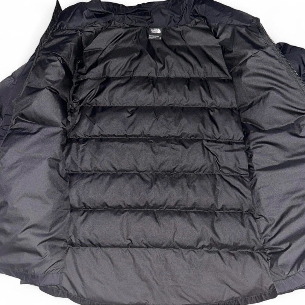 The North Face 550 Black Puffer Jacket - Picture 4 of 8